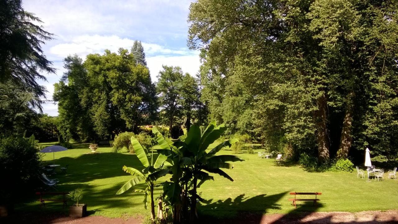 Chateau De La Vernede, La Grande Vernede Saint-Rémy-de-Chargnat Buitenkant foto