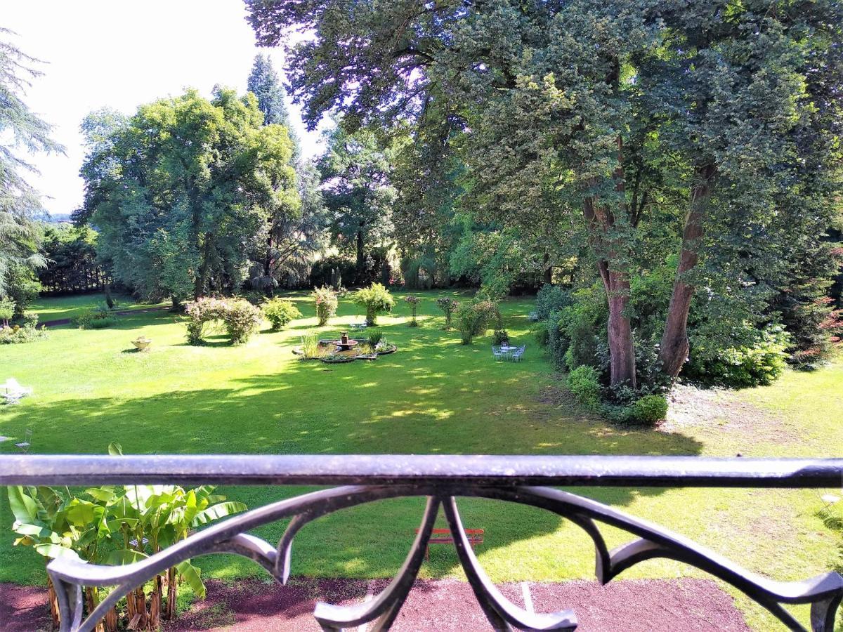 Chateau De La Vernede, La Grande Vernede Saint-Rémy-de-Chargnat Buitenkant foto