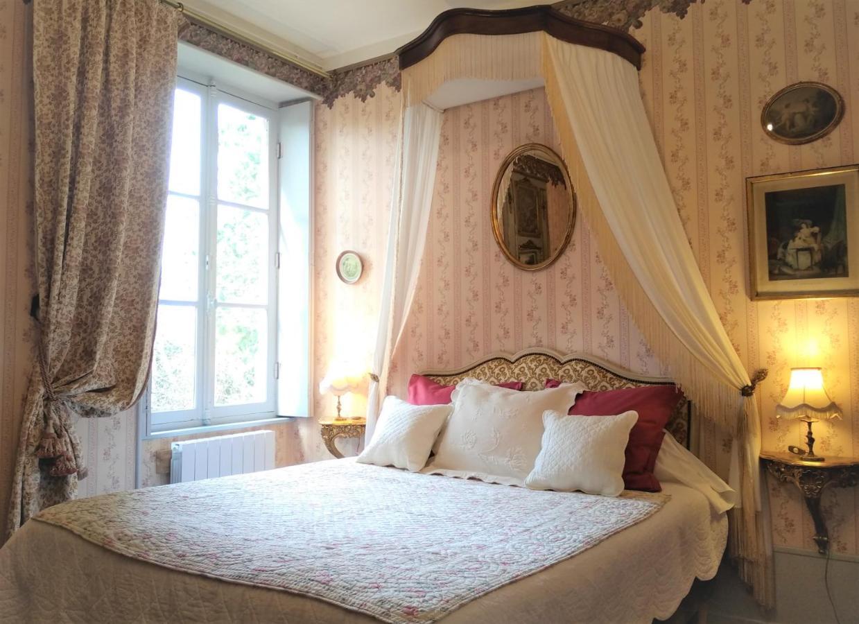 Chateau De La Vernede, La Grande Vernede Saint-Rémy-de-Chargnat Buitenkant foto